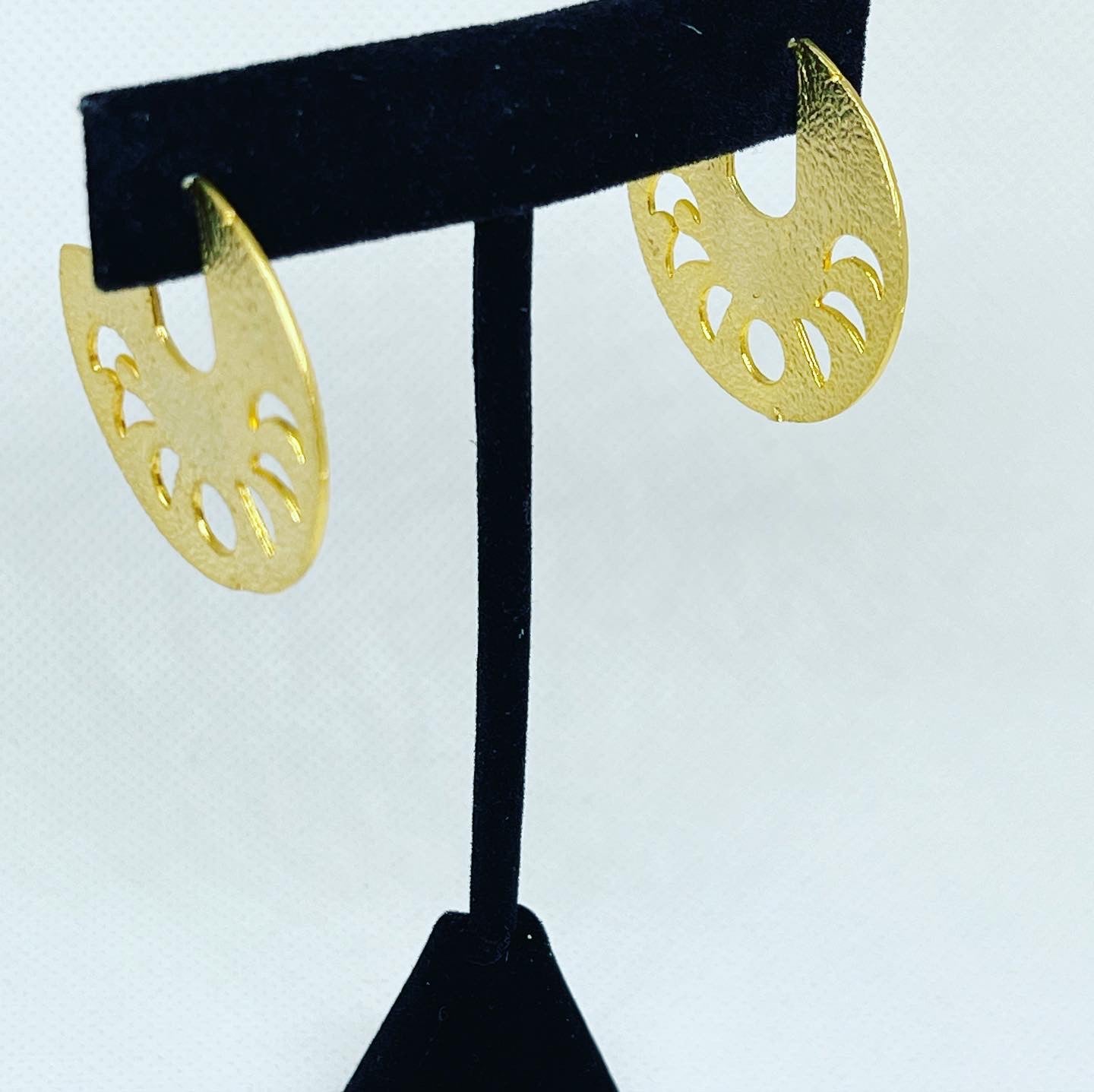Disc O Earrings