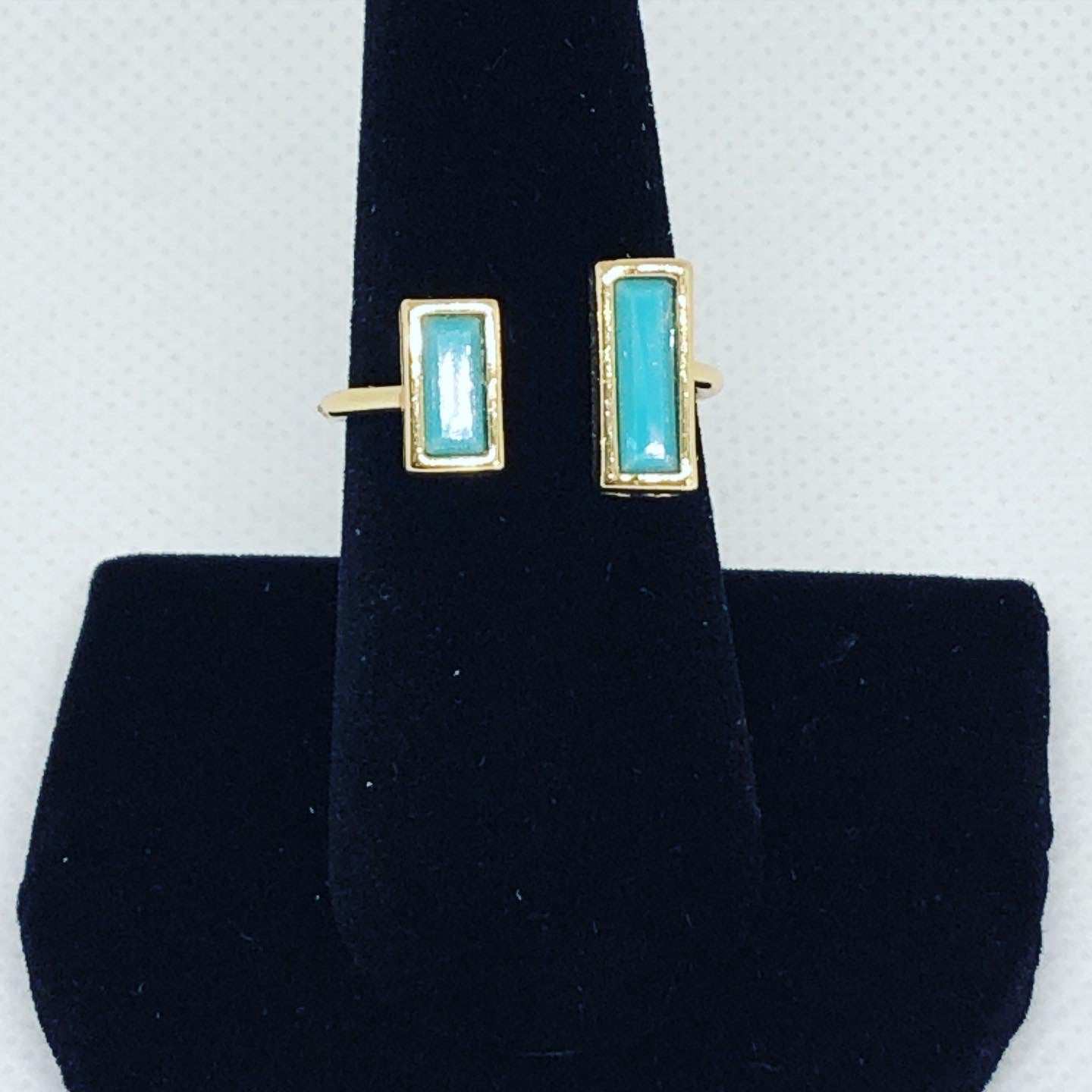 Crystal blue ring