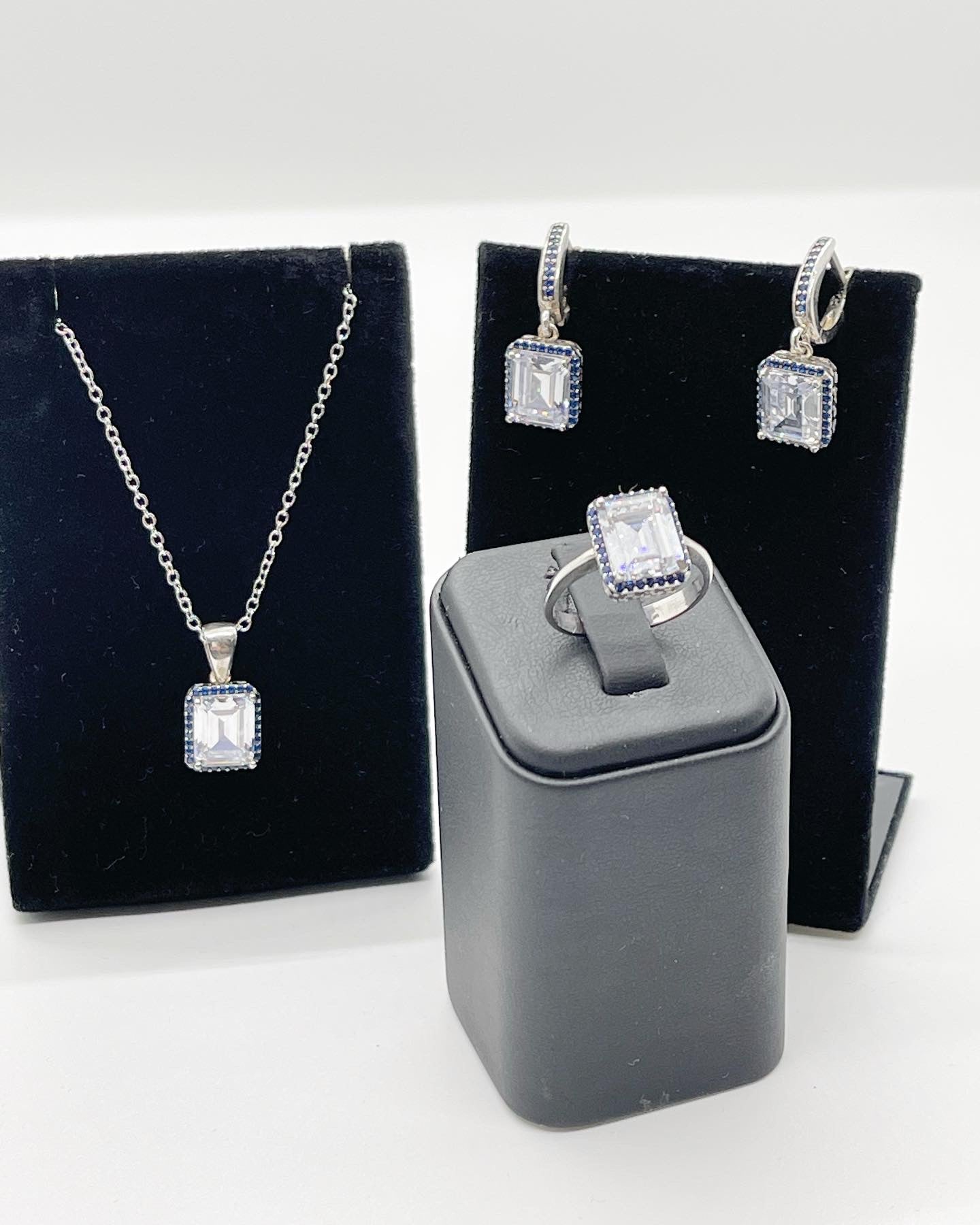 Earrings + ring+ pendant set