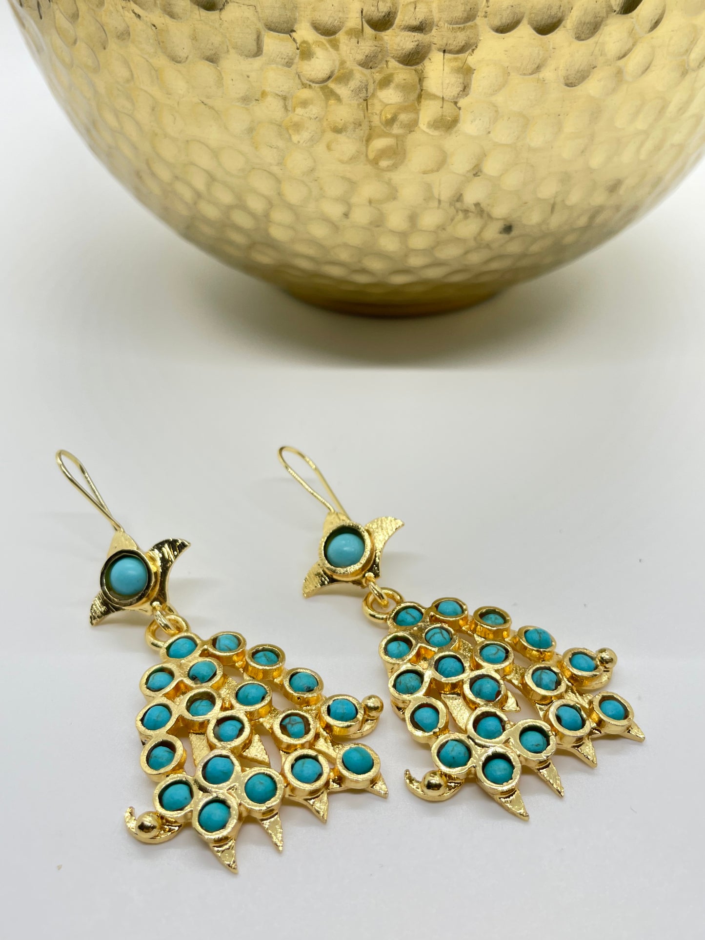 Turquoise drop stone earrings