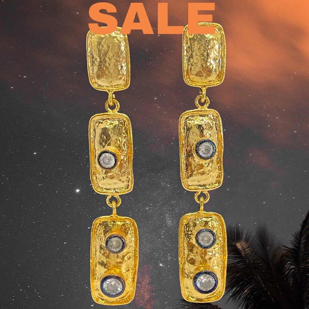 Mila Earrings