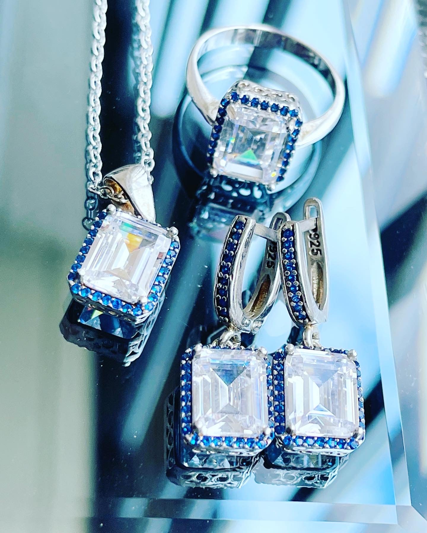 Earrings + ring+ pendant set