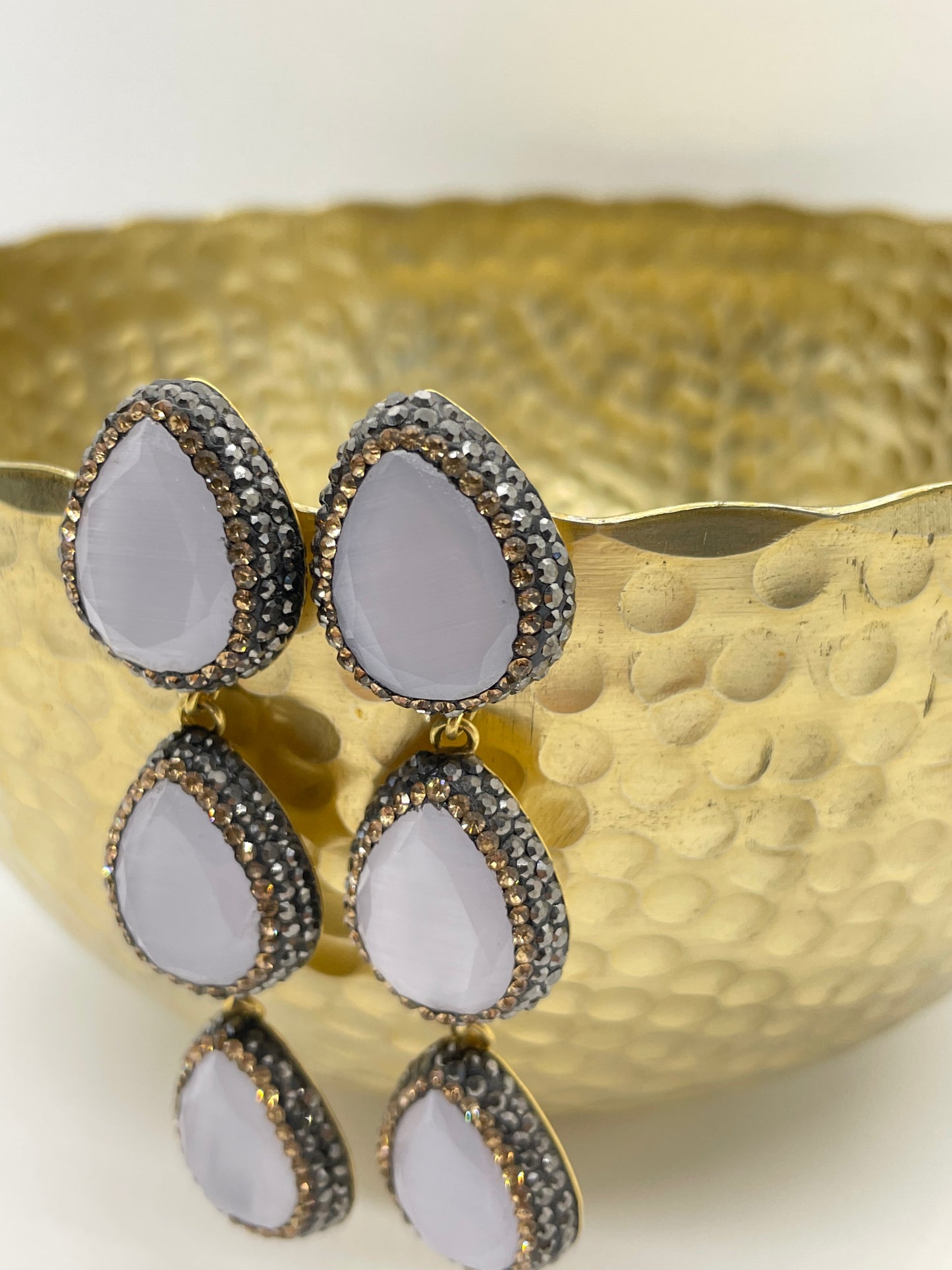 Pearly three drop earrings