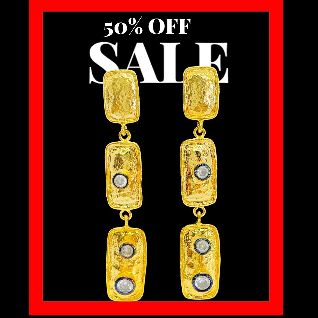 Mila Earrings