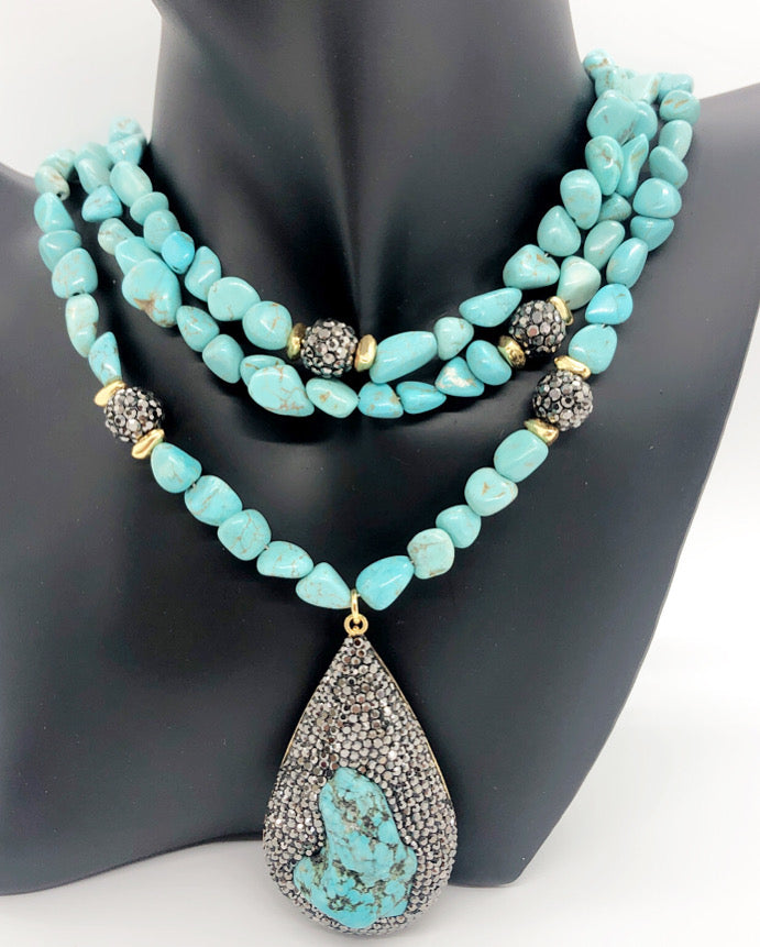Turquoise Beaded Necklace