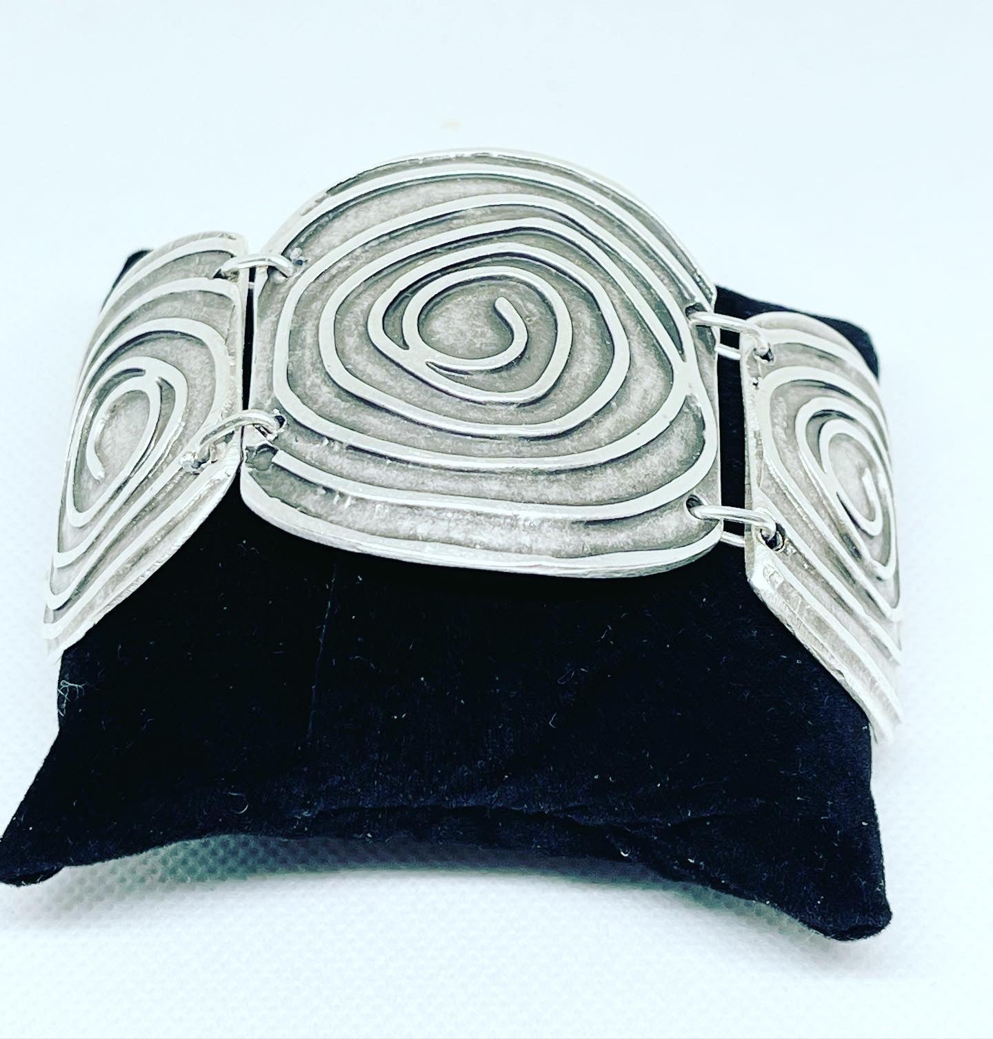 whirl Bracelet