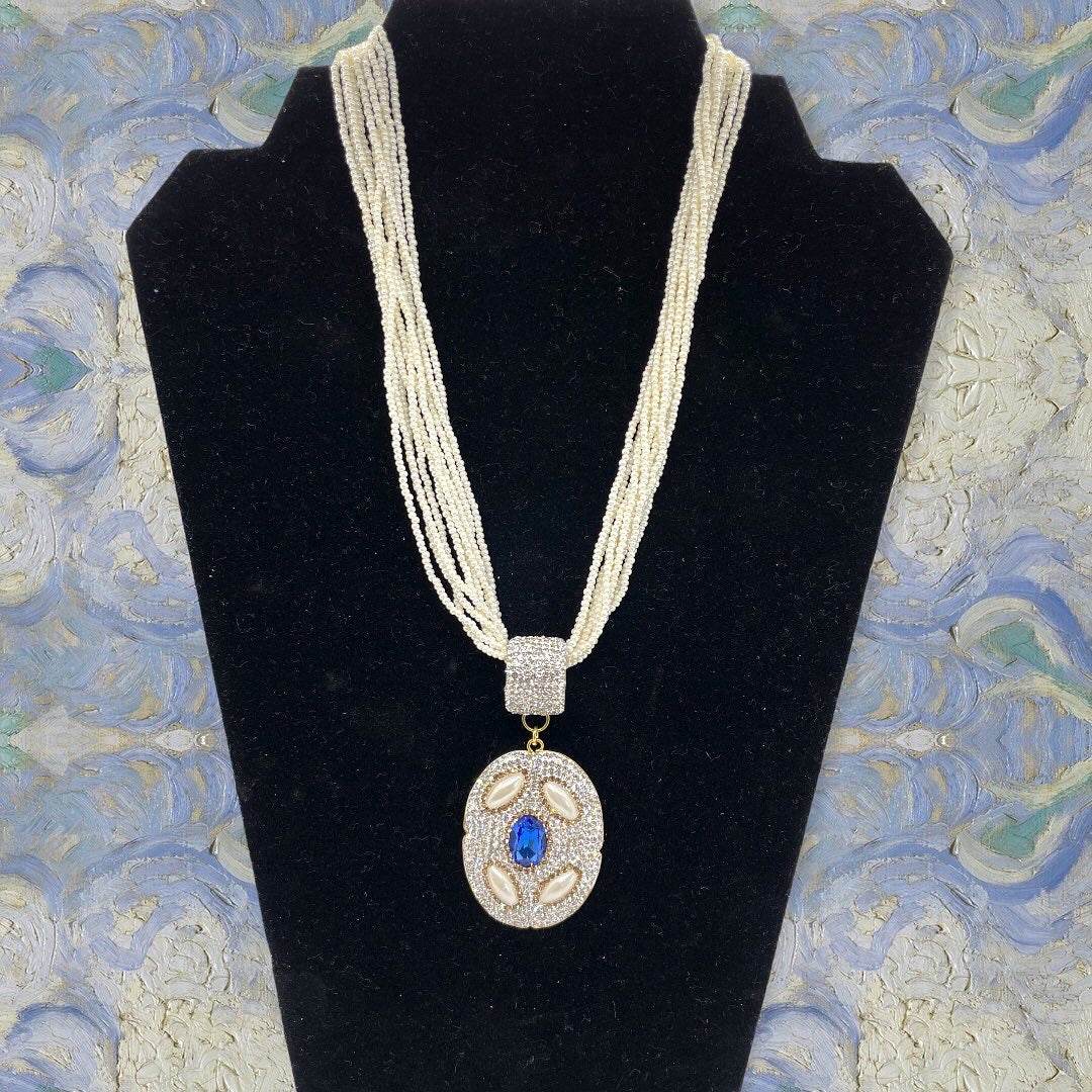 Marilyn Pearl Necklace