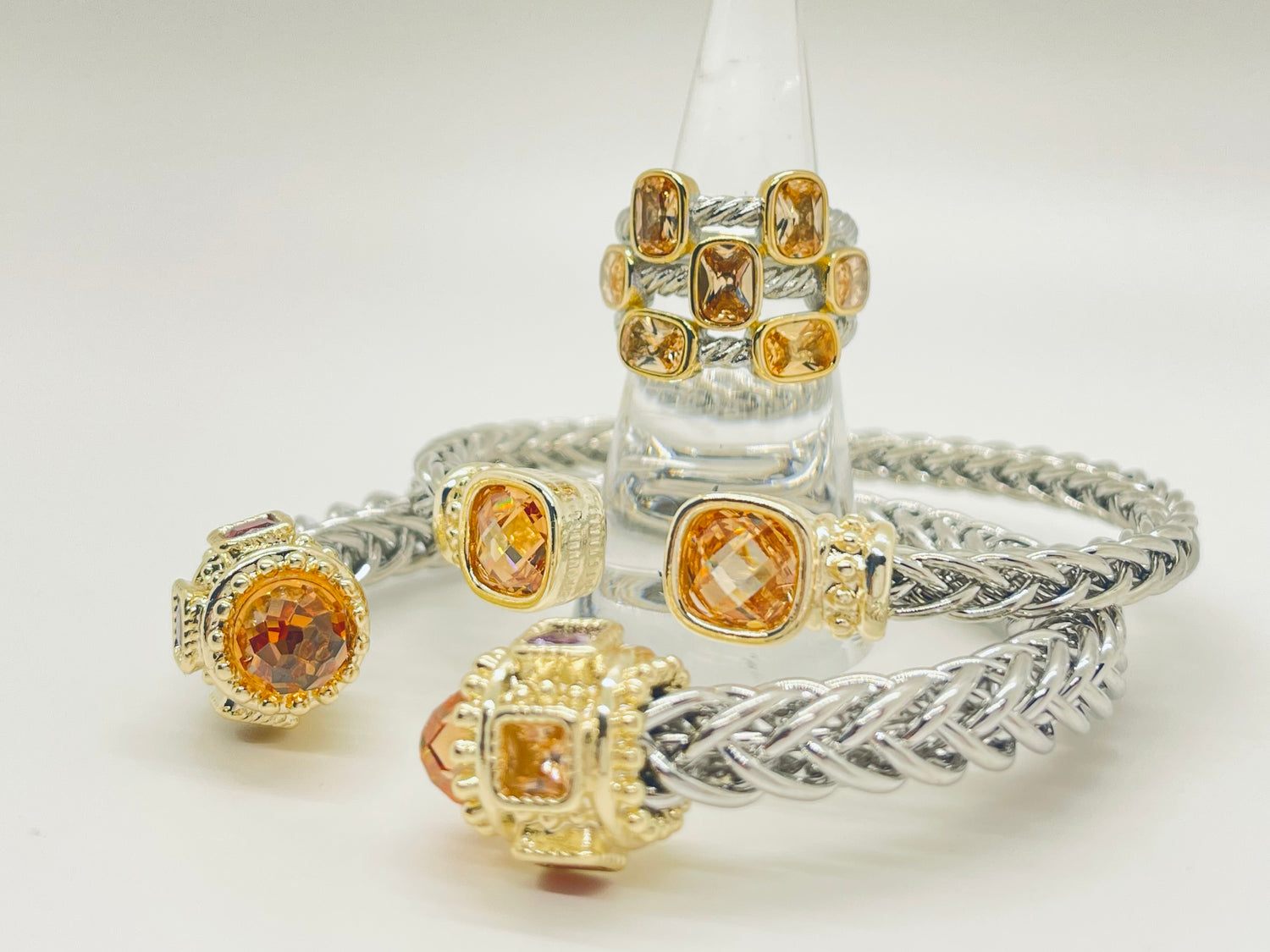 Nora Collection