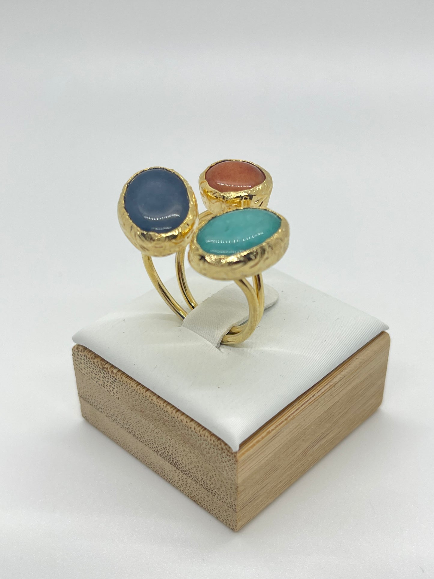 Dia Ring