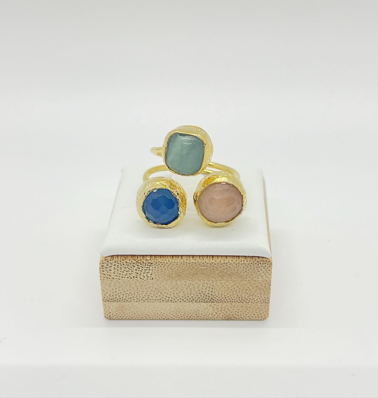 Ava Ring