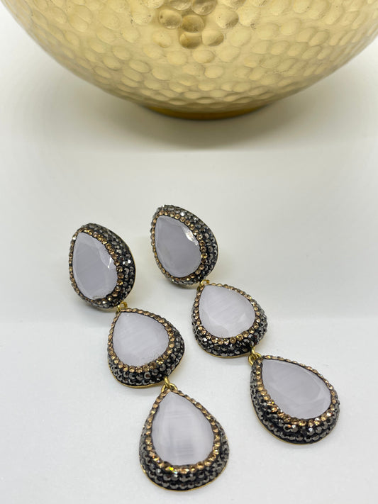 Pearly three drop earrings