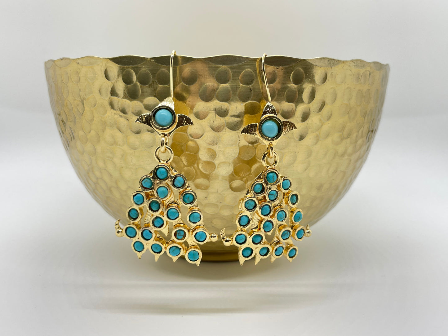 Turquoise drop stone earrings