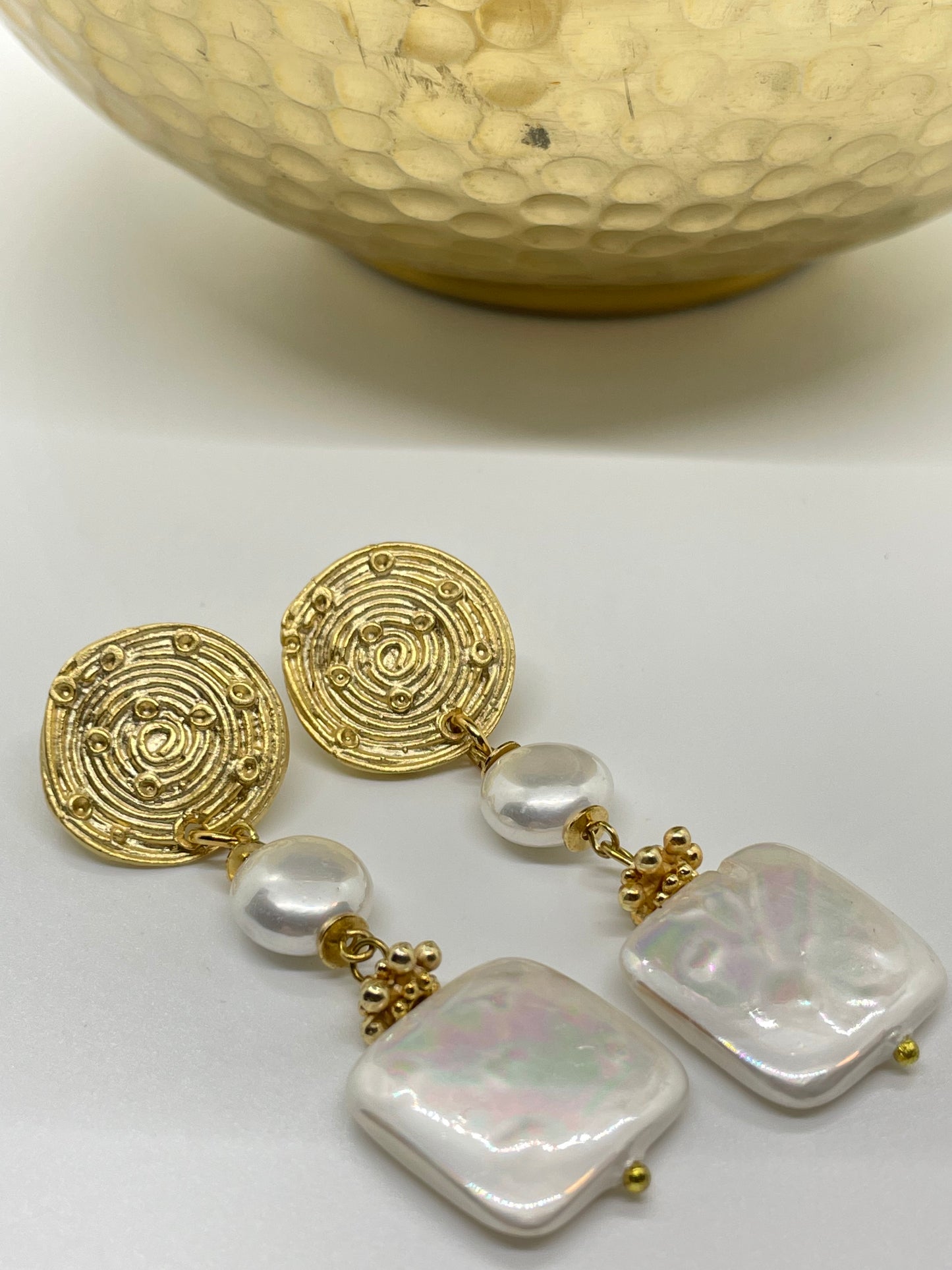 Golden Pearl earrings